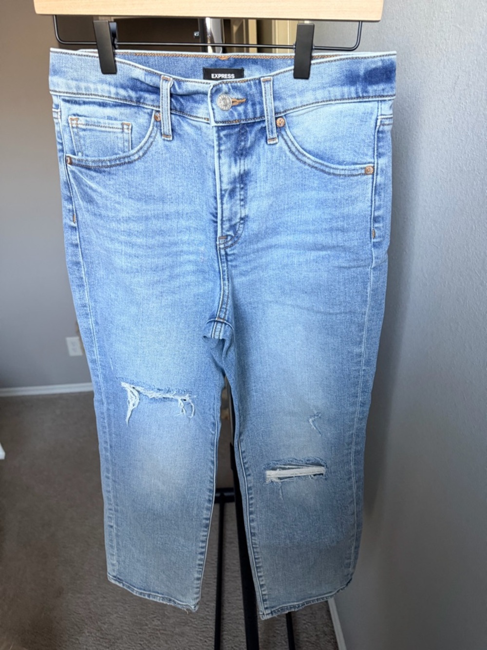 Express Light Blue Distressed Cropped Jeans
